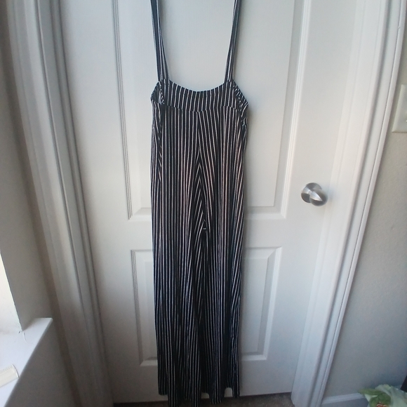 Vibe Monochrome Sportswear Jumpsuit - Picture 3 of 5